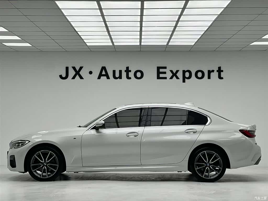 BMW 3 Series, 2022 6