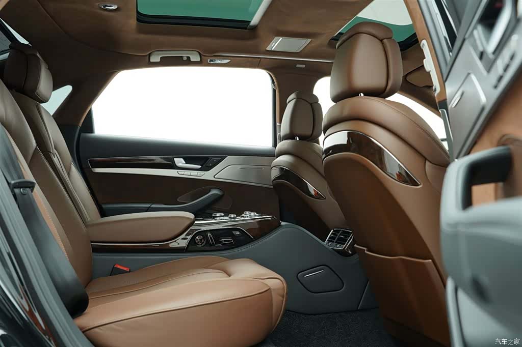Audi A8L, 2015 26