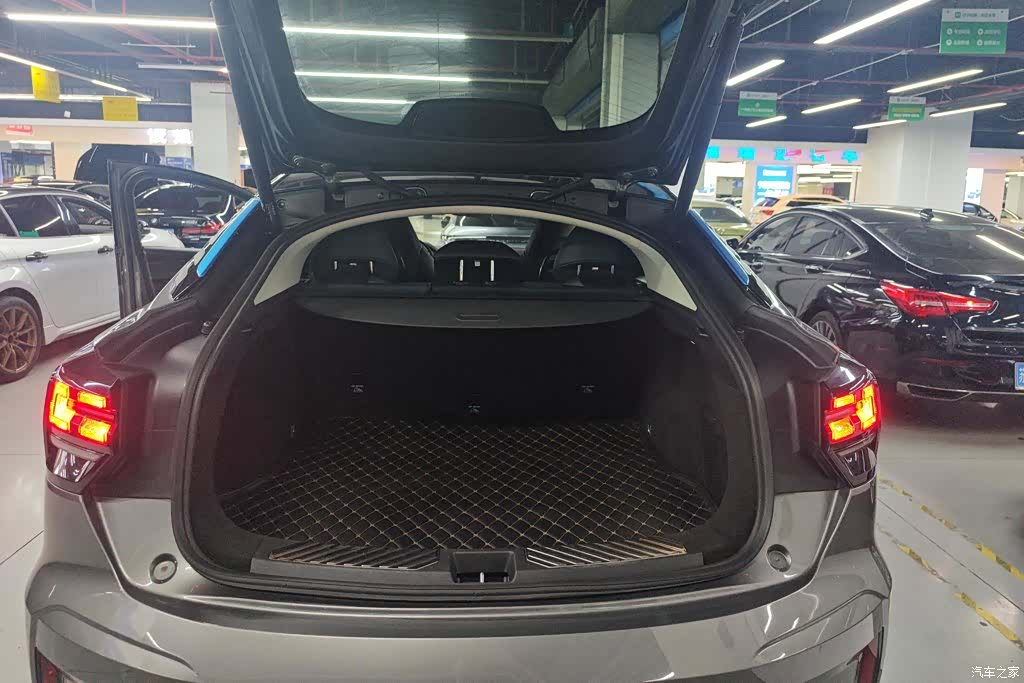 Lynk & Co 02, 2020 4