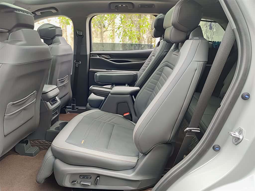 Ford Edge L, 2023 8