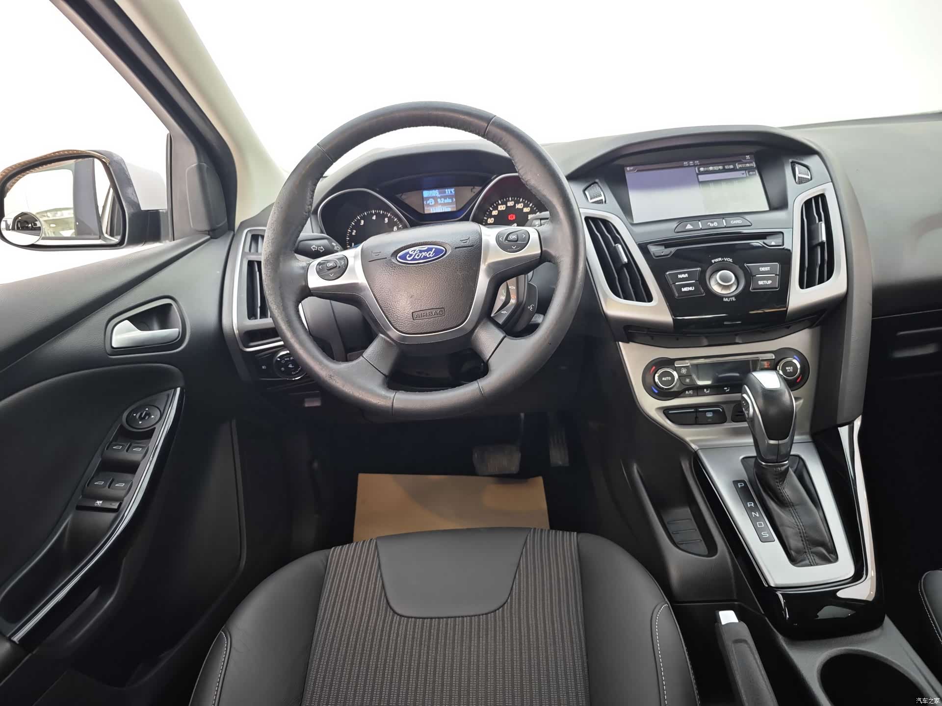Ford Focus, 2013 12
