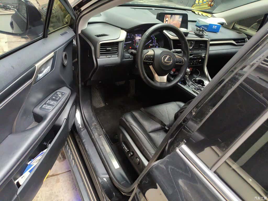 Lexus RX, 2018 17