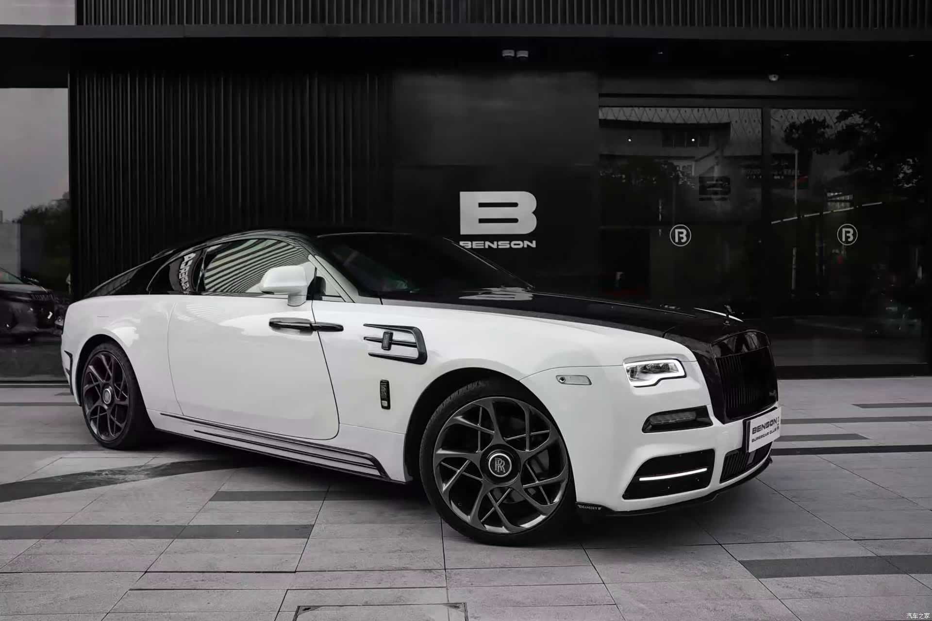 Rolls-Royce Wraith, 2014 4