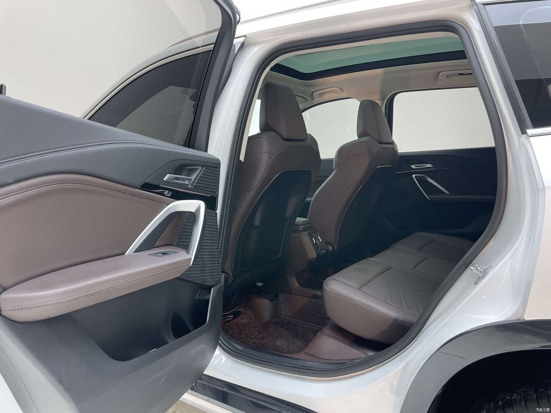 BMW X1, 2023 22