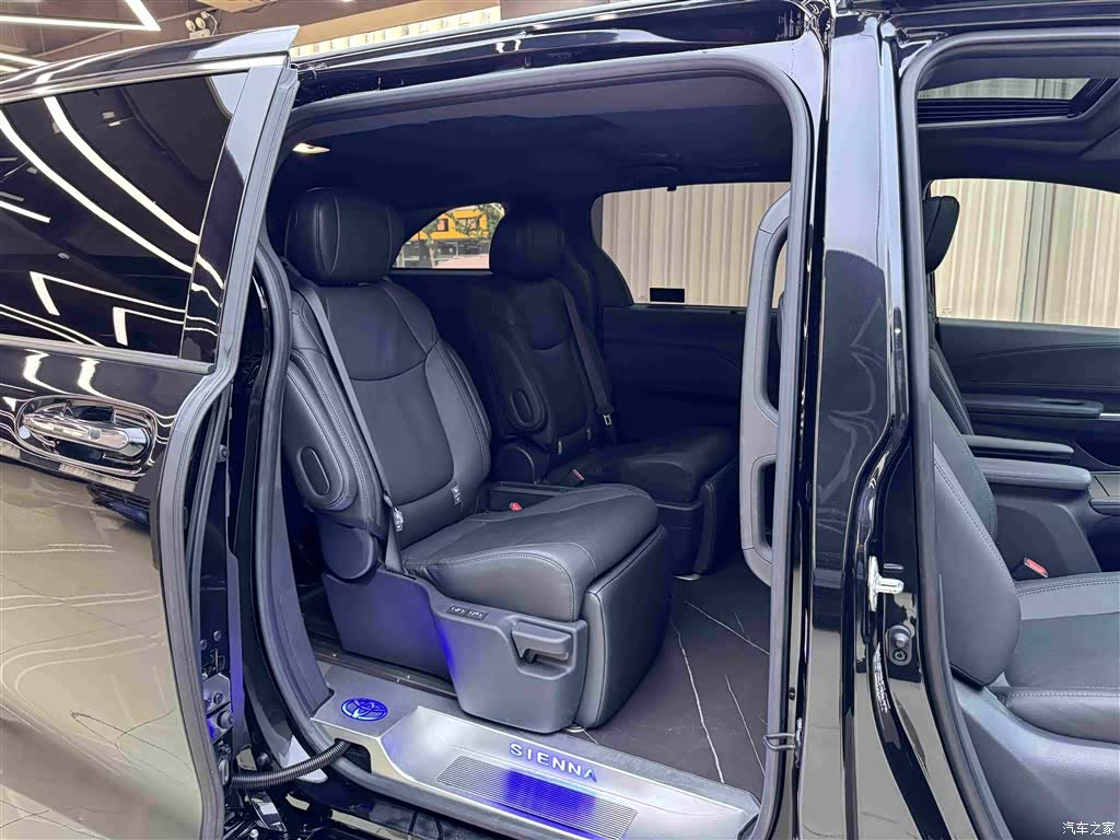 Toyota Sienna, 2024 13