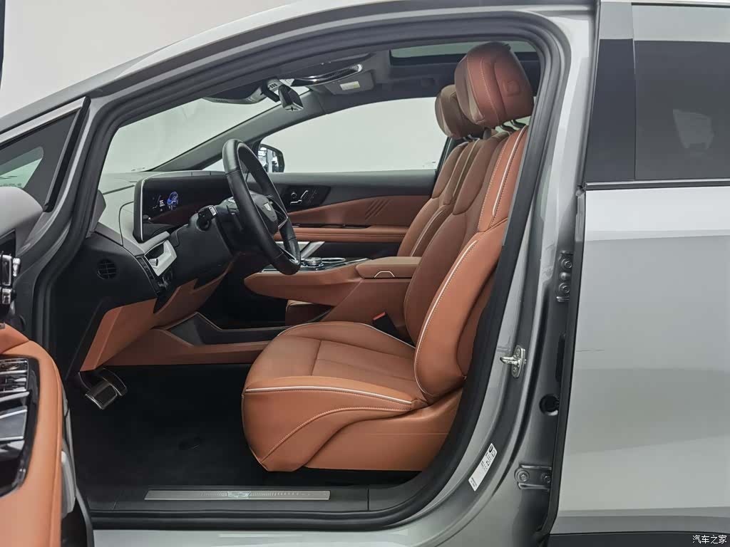 Cadillac IQ, 2024 10