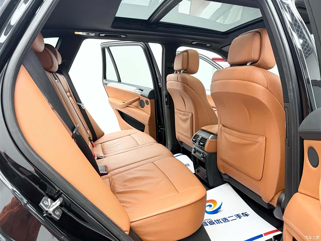 BMW X5, 2011 7