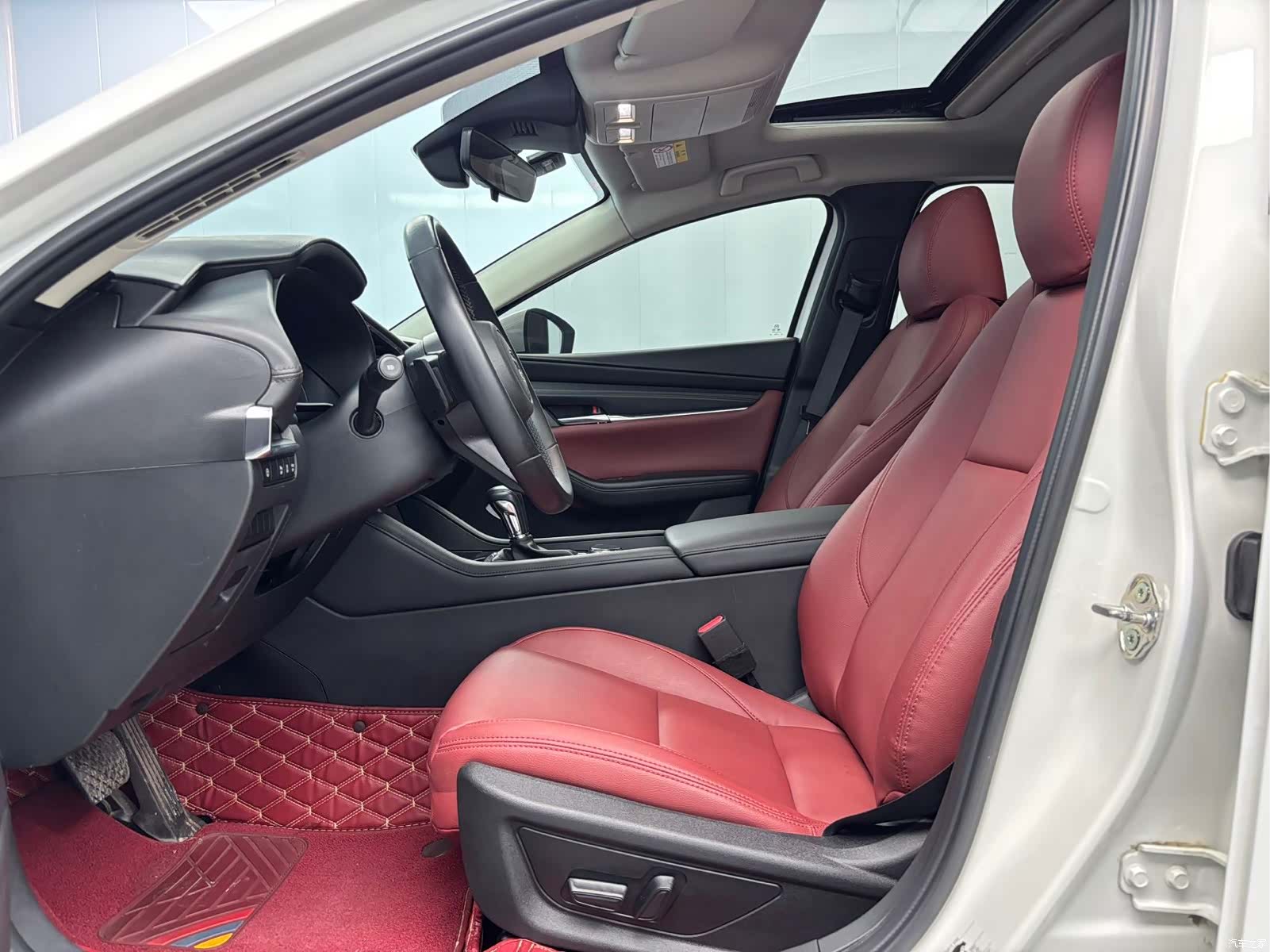 Mazda Mazda3, 2023 4