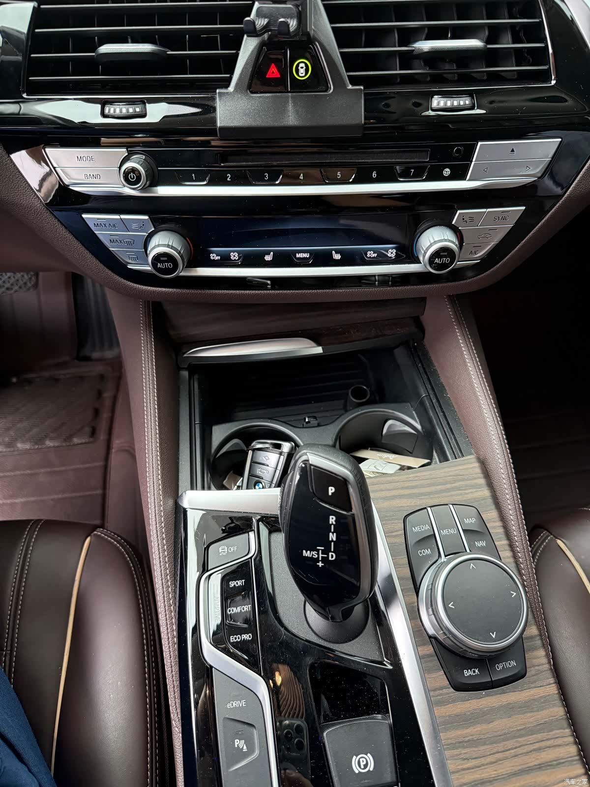 BMW 5 Series, 2019 13
