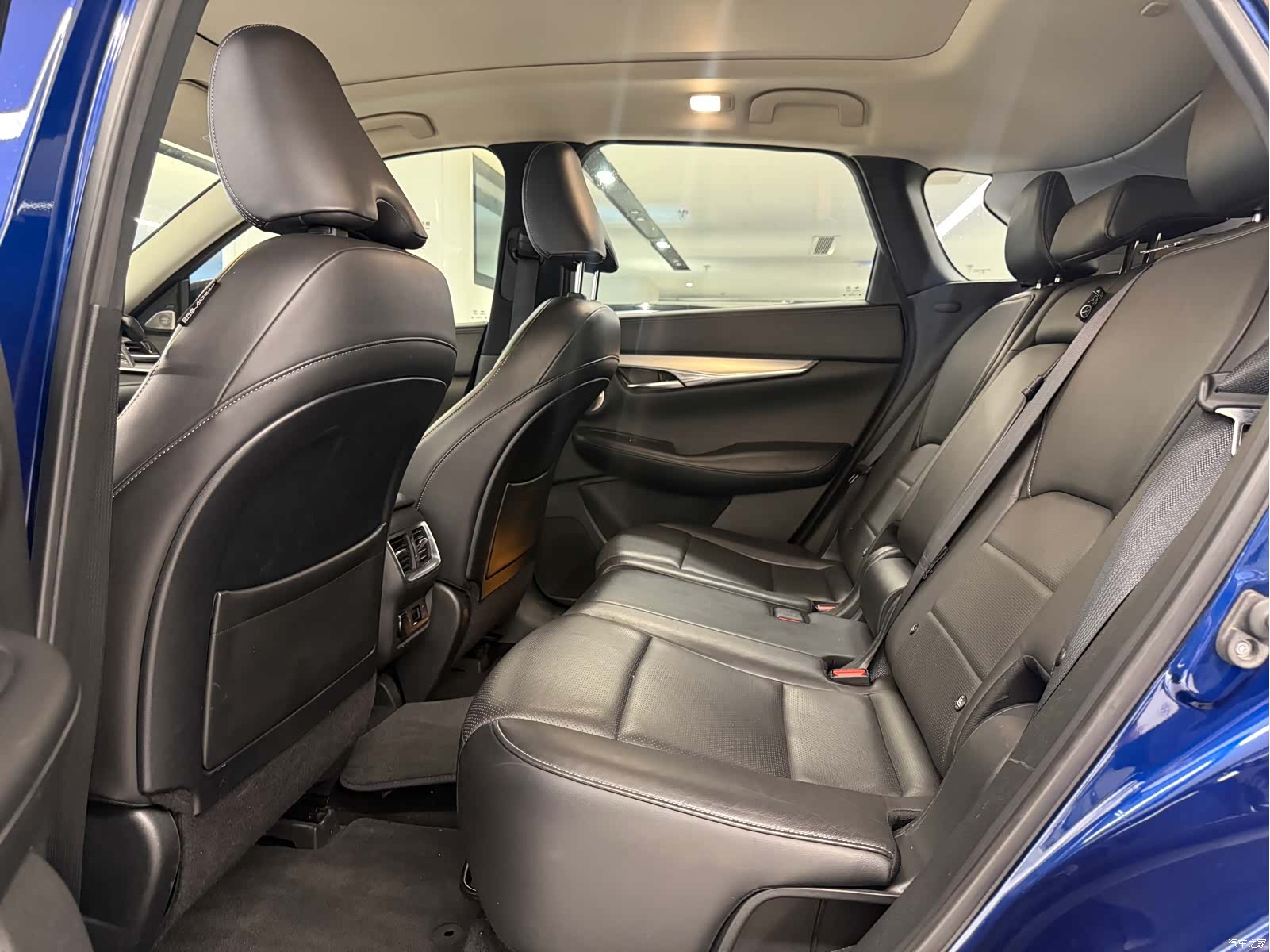 Infiniti QX50, 2019 10