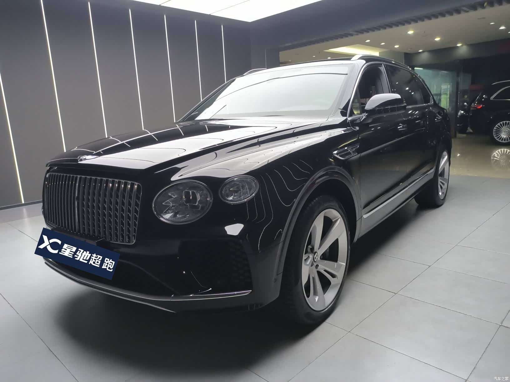 Bentley Bentayga, 2024 1