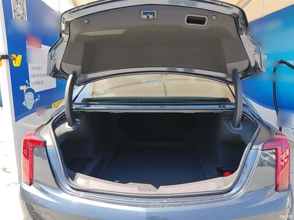 Cadillac CT5, 2022 19