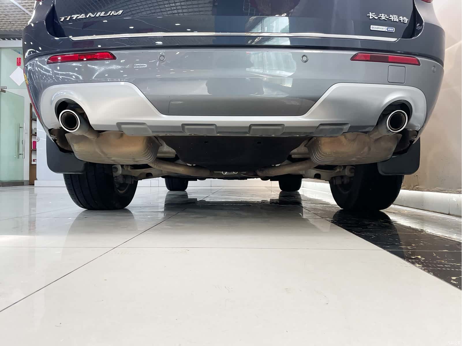 Ford Explorer, 2021 27