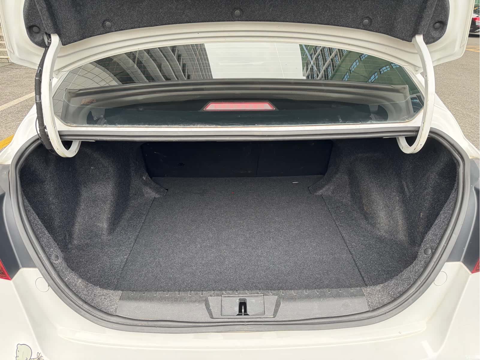 Geely Emgrand, 2019 22