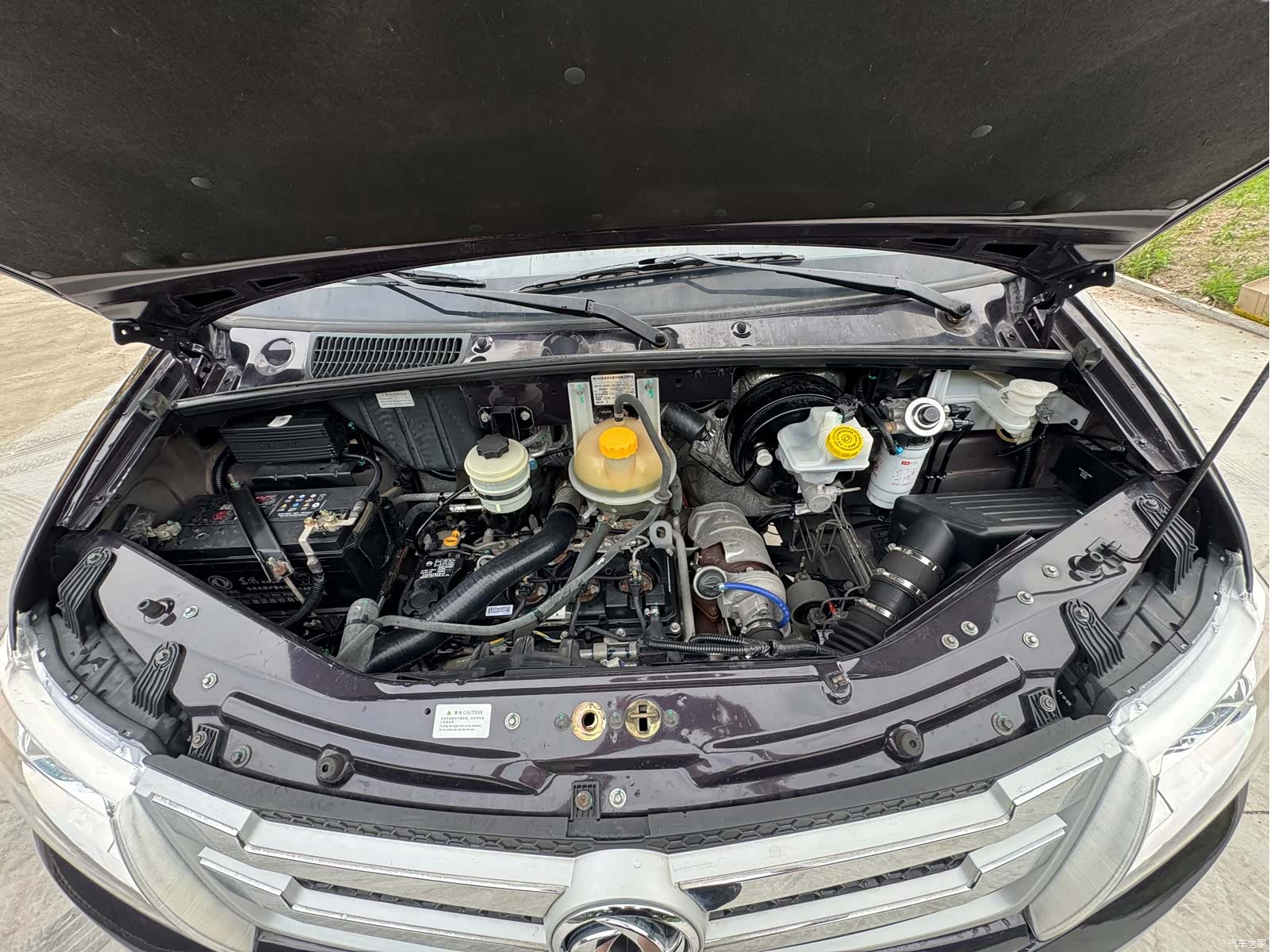 DongFeng V9, 2020 12