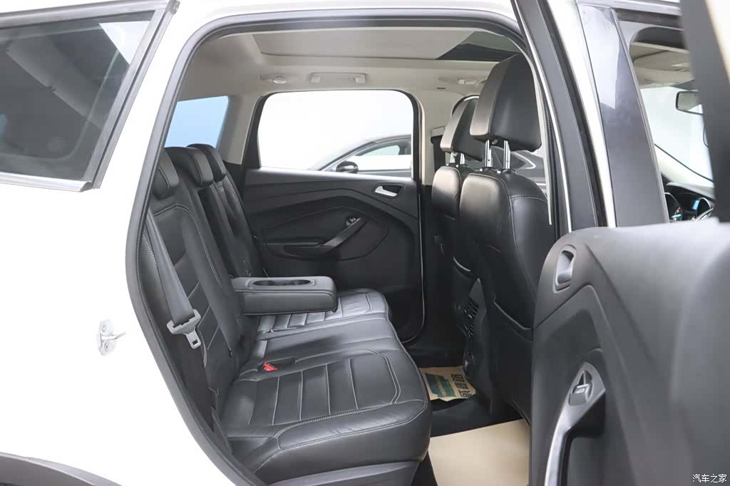 Ford Kuga, 2017 18