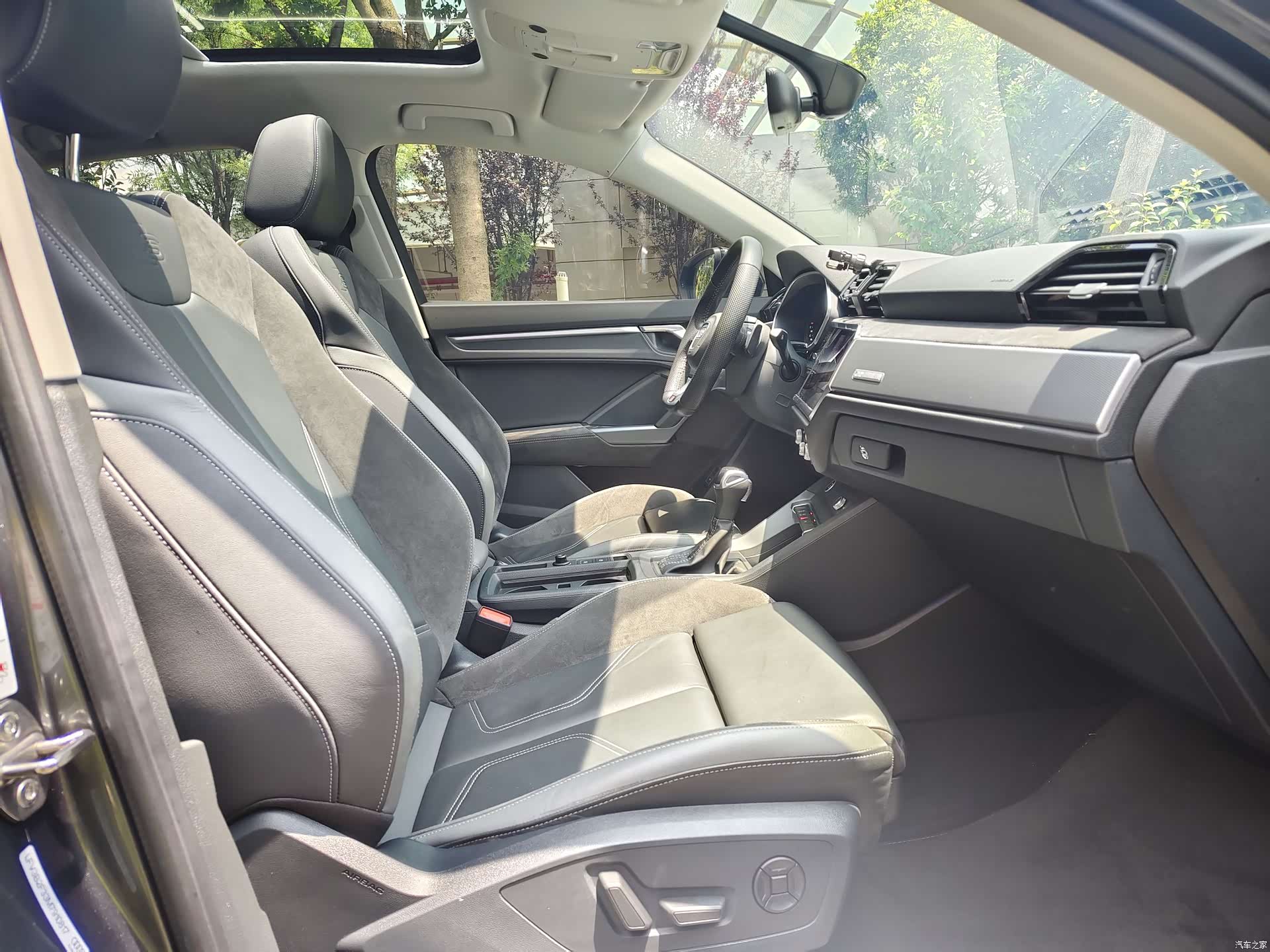 Audi Q3, 2022 8