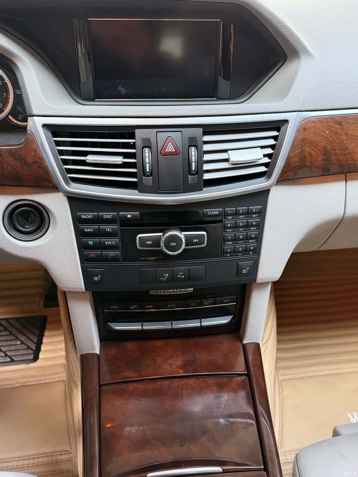 Mercedes-Benz E-Class, 2013 17