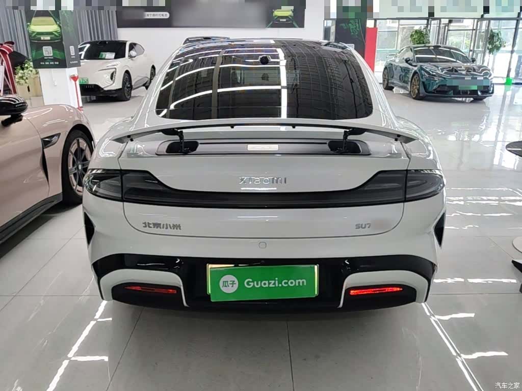 Xiaomi SU7, 2024 4