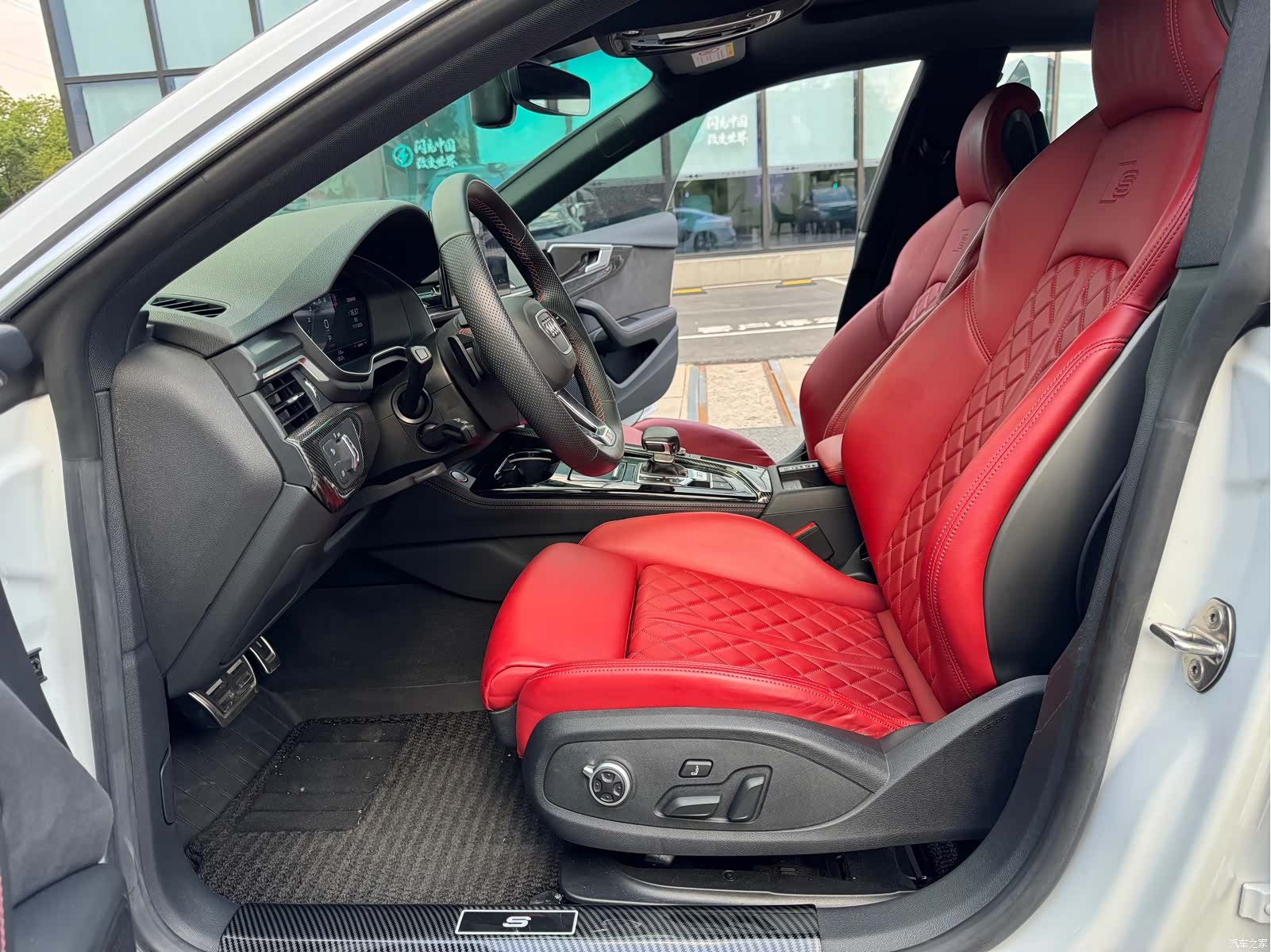 Audi S5, 2023 4