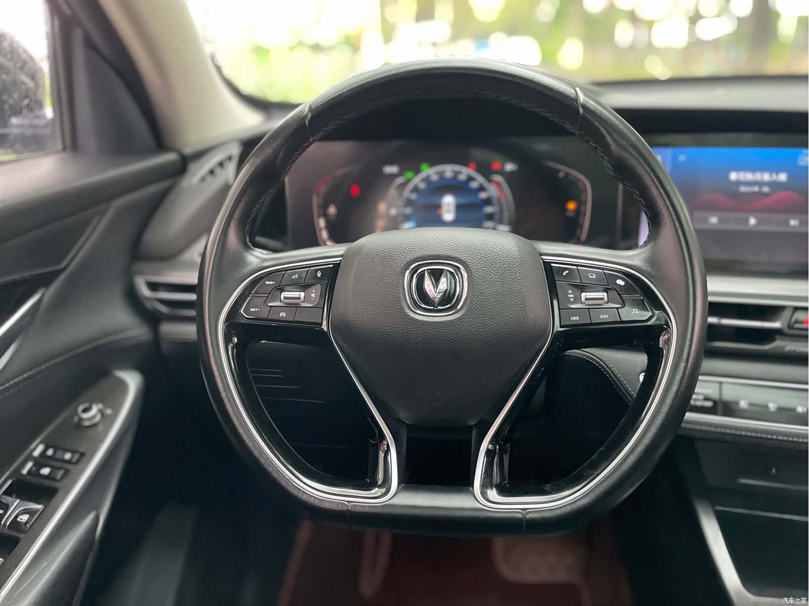 Changan CS75, 2021 14