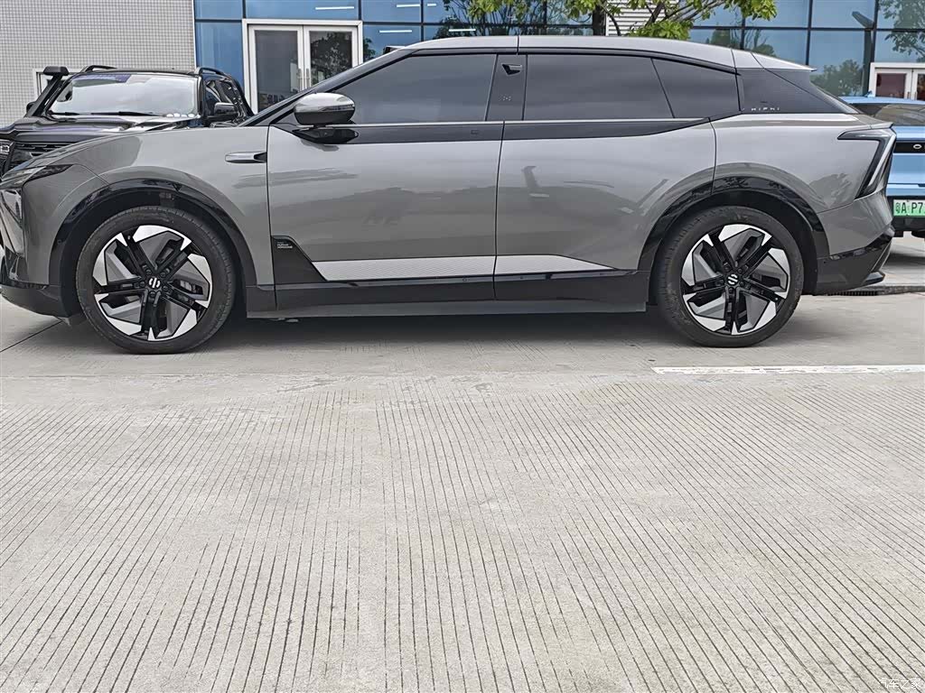 HiPhi Y, 2023 3