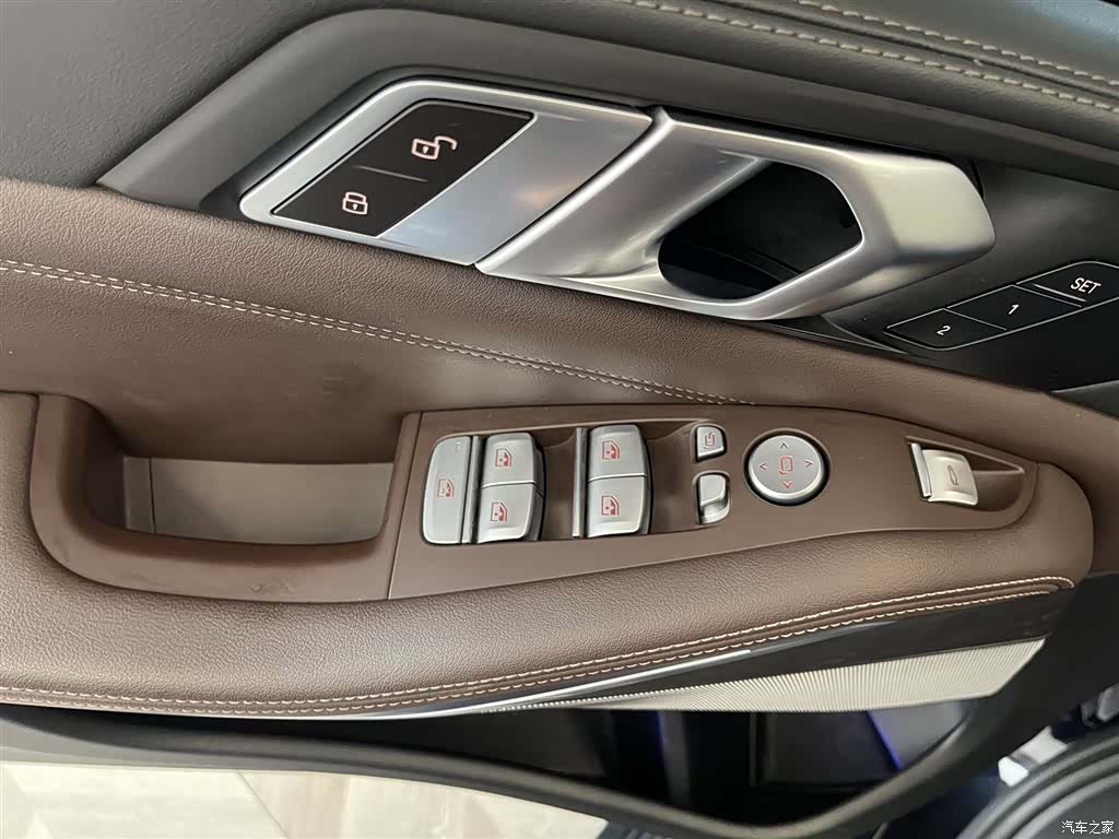 BMW X5, 2024 25