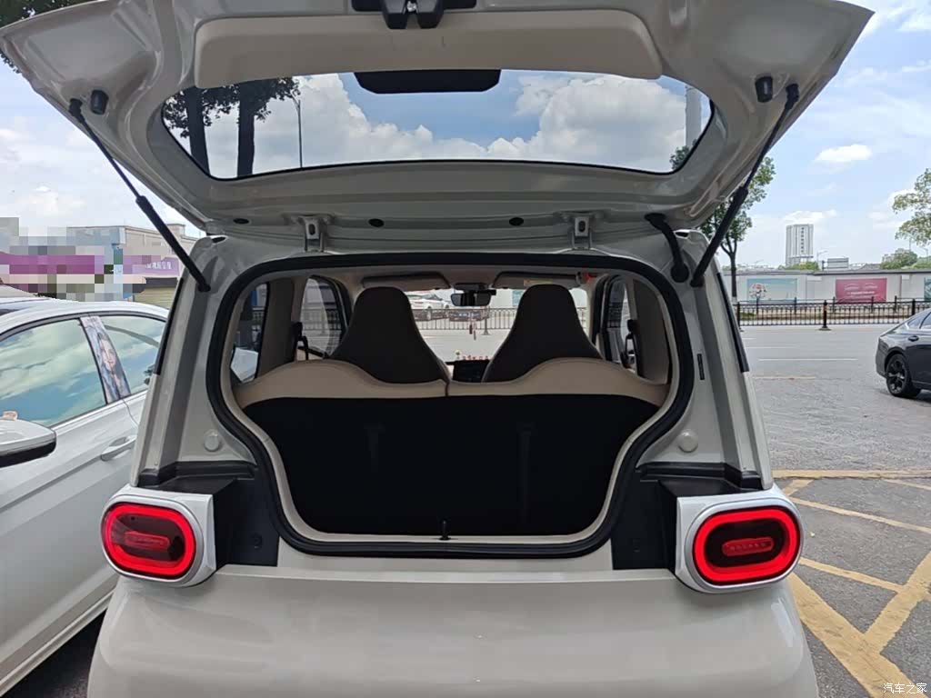 Wuling MINIEV, 2025 19