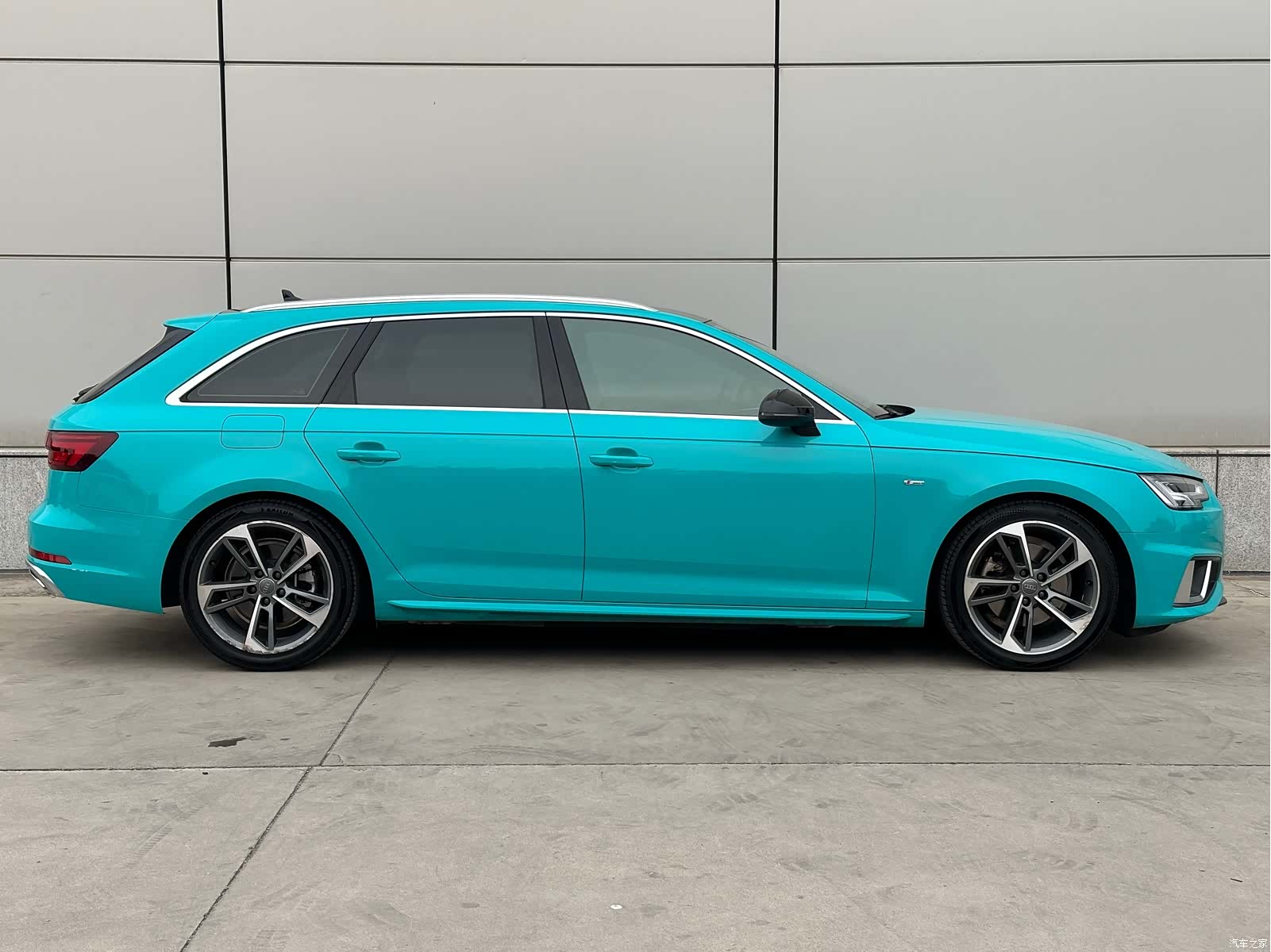 Audi A4, 2020 6