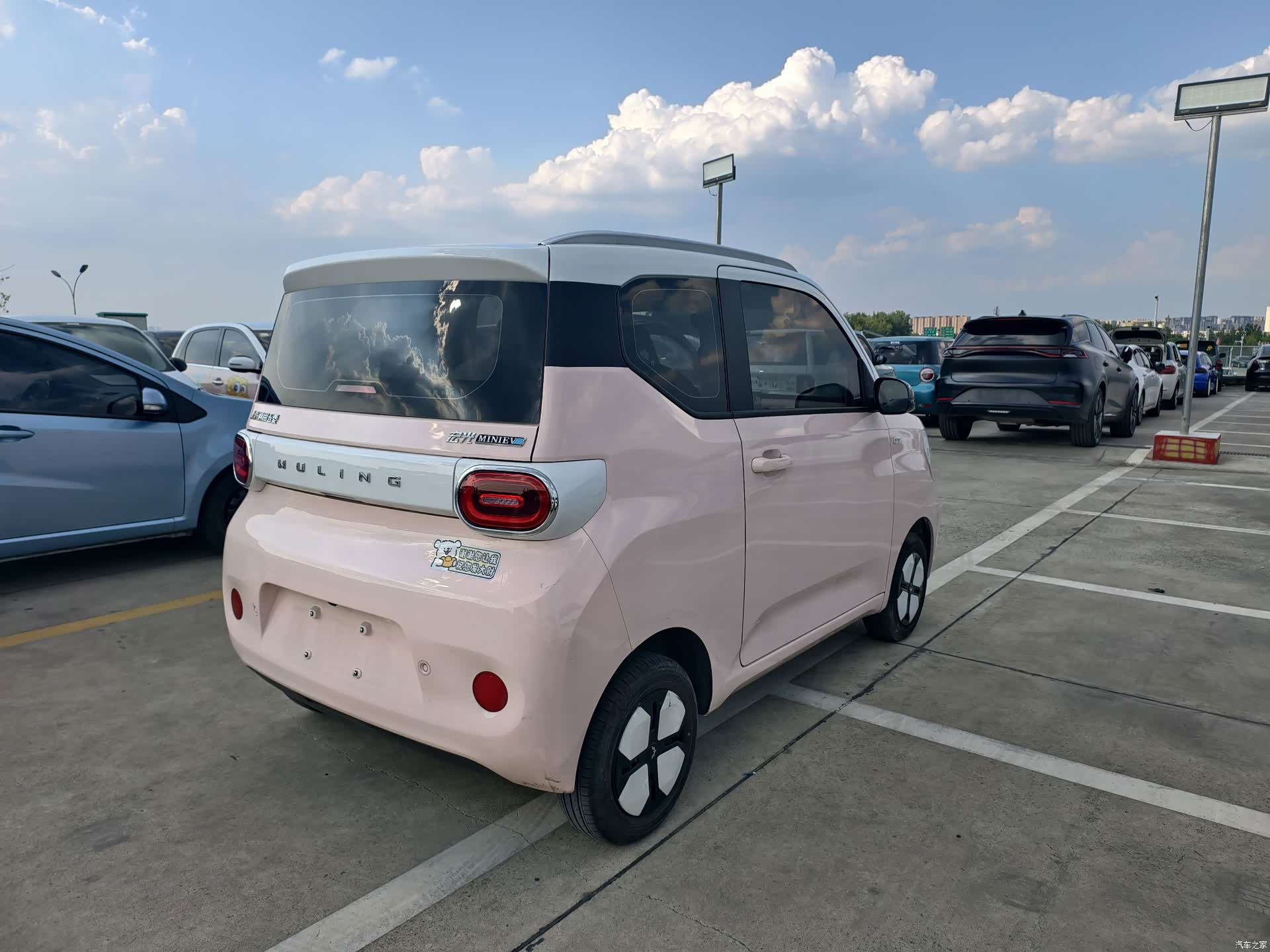 Wuling MINIEV, 2024 7