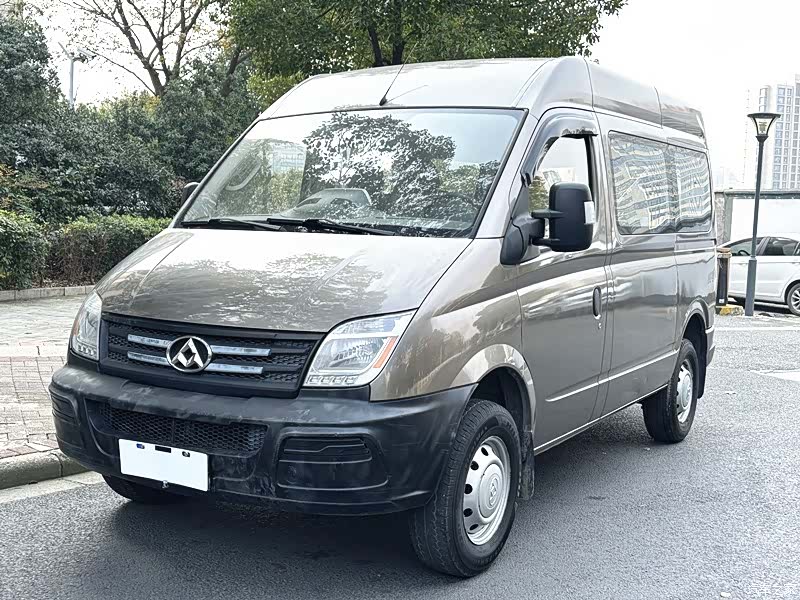Maxus V80