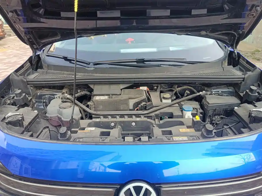 Volkswagen ID.6 CROZZ