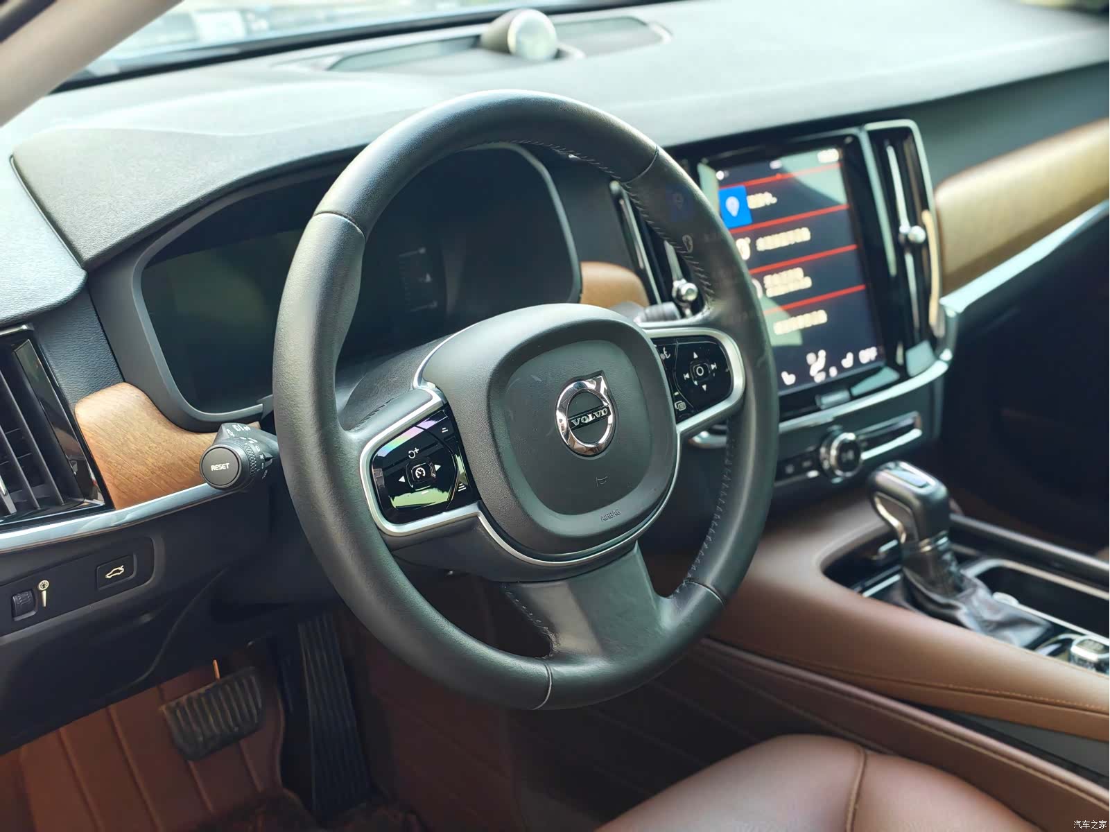 Volvo S90, 2018 15