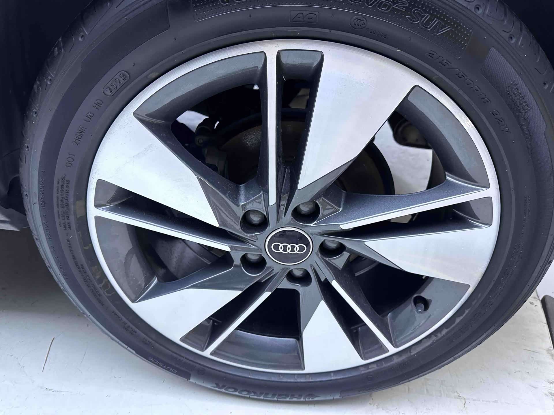 Audi Q2L, 2021 21