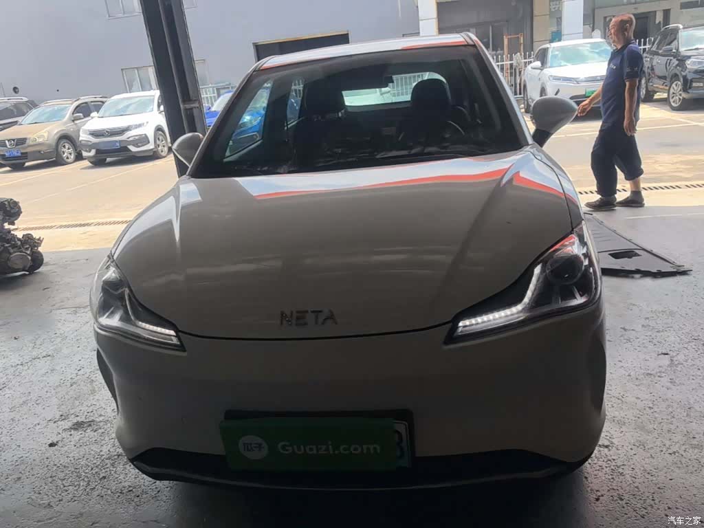 Neta V, 2022 3