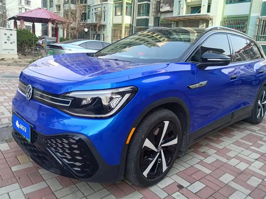 Volkswagen ID.6 CROZZ