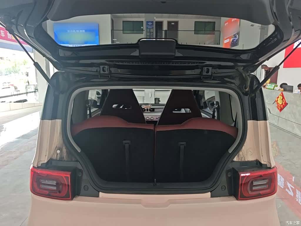 Wuling MINIEV, 2022 15