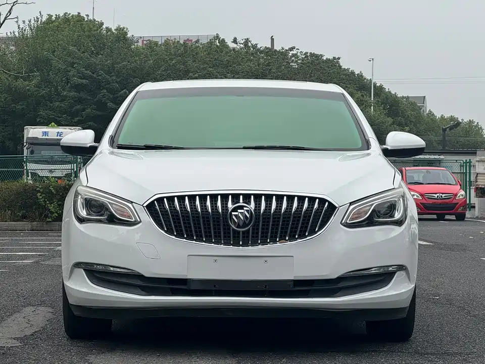 Buick Yinglang