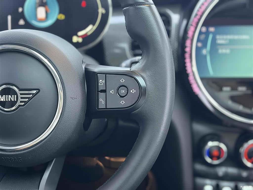 Mini Cooper, 2022 15