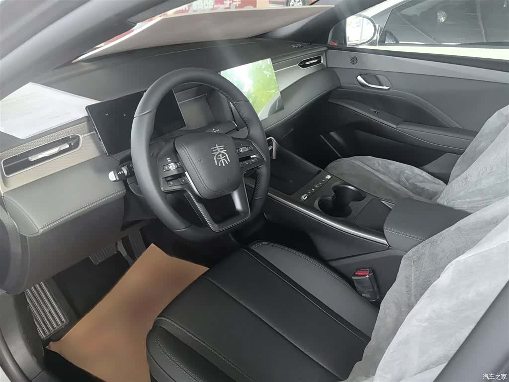 BYD Qin, 2026 15