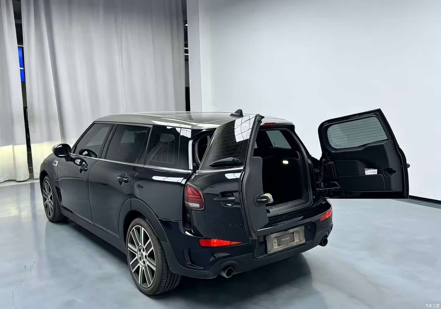 Mini Clubman, 2023 7