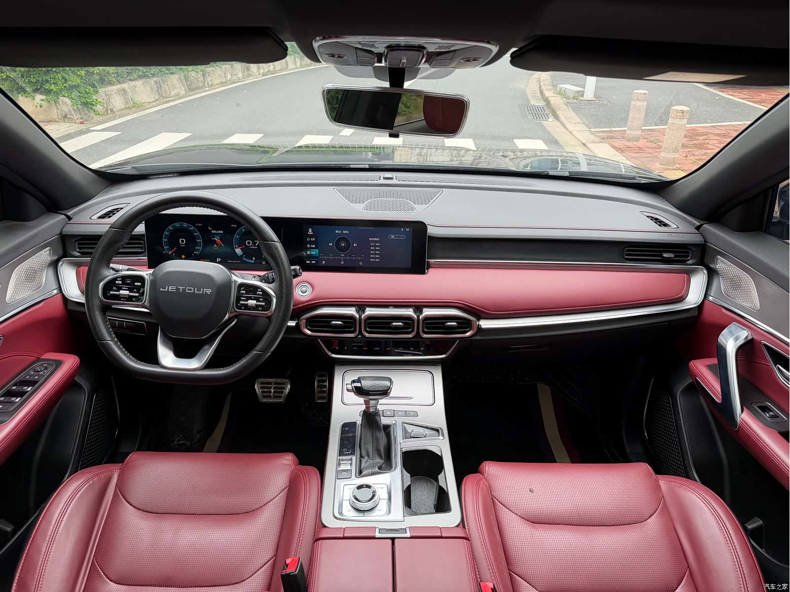 Jetour X70, 2021 9