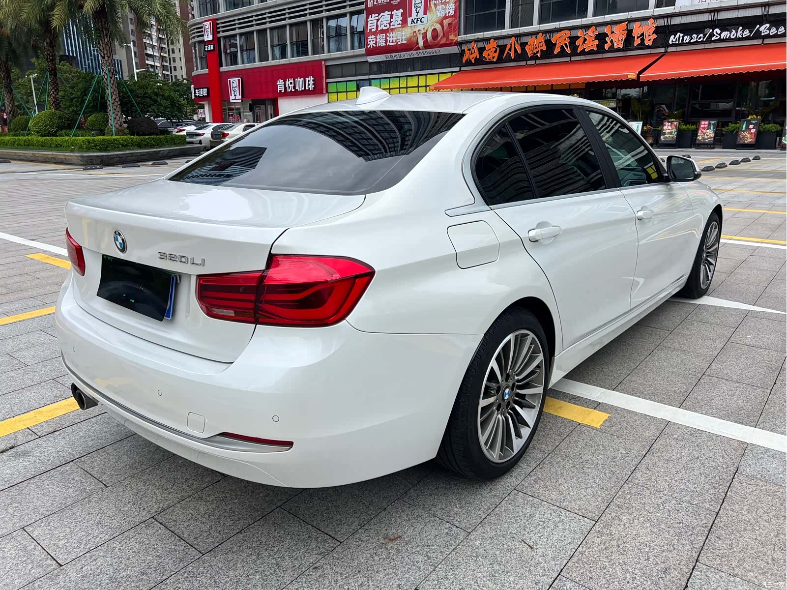 BMW 3 Series, 2019 7