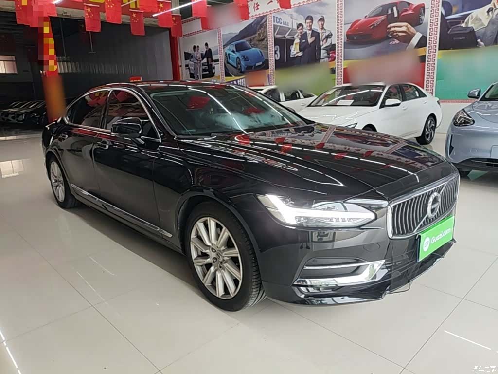 Volvo S90, 2020 4