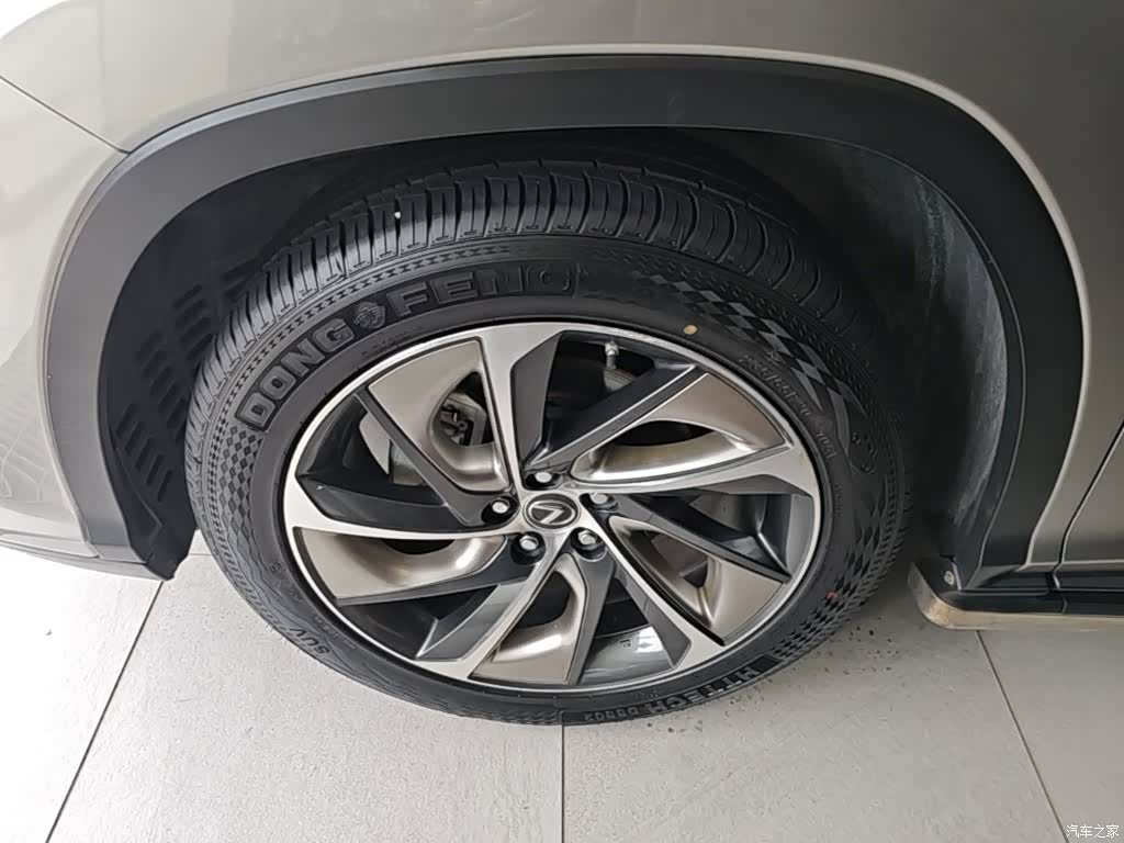 Lexus RX, 2019 23