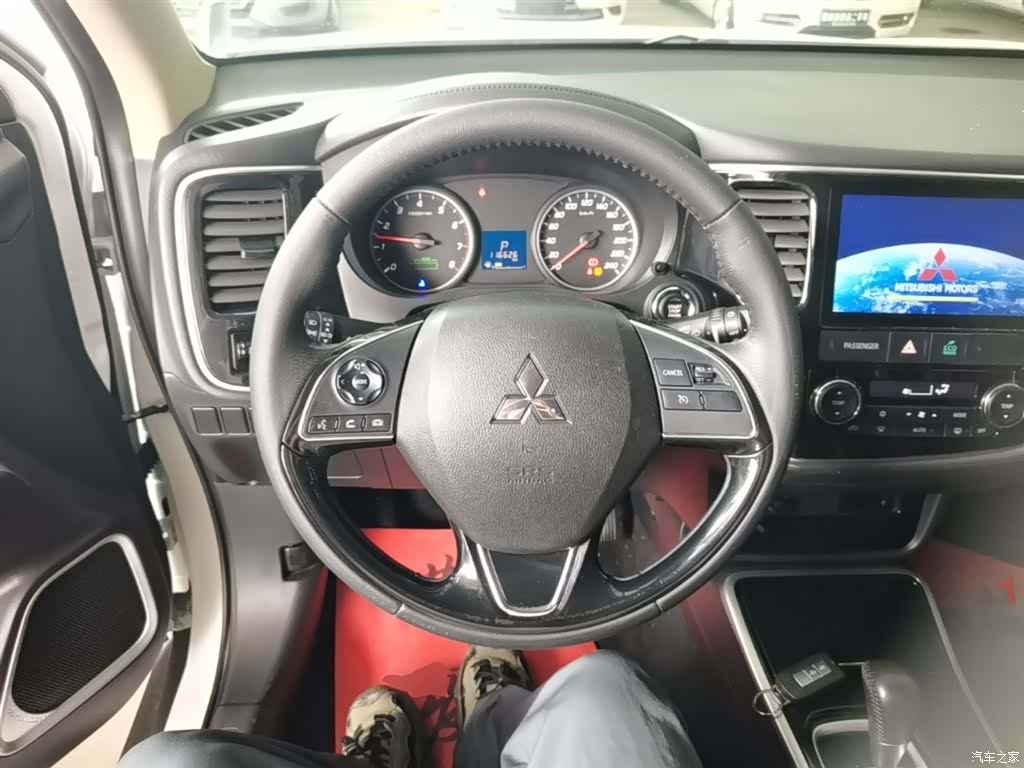 Mitsubishi Outlander, 2018 7