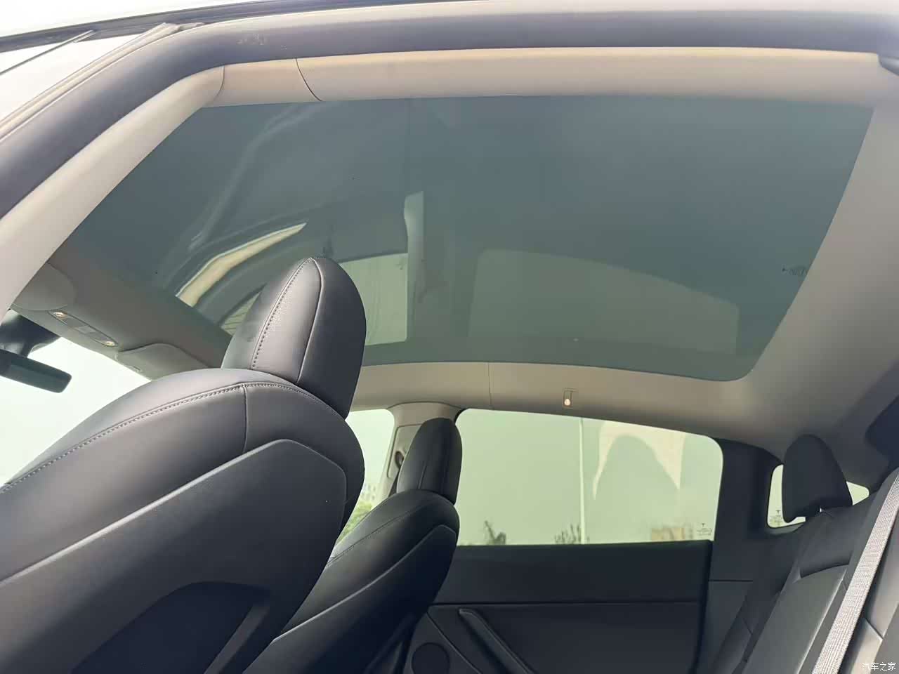 Tesla Model Y, 2021 18