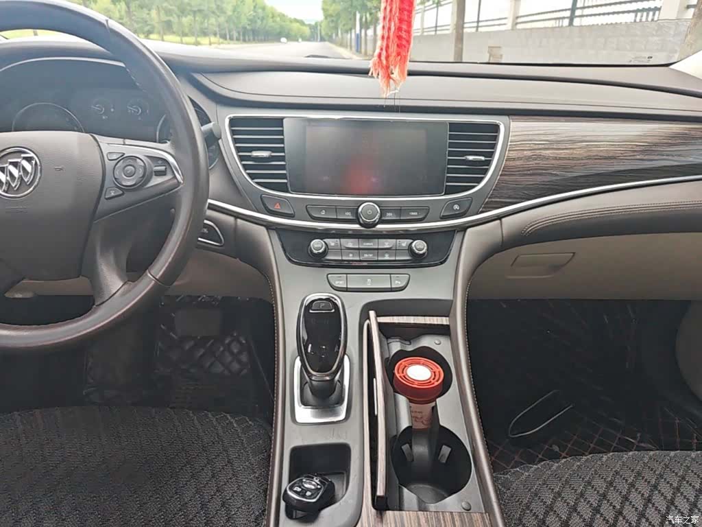 Buick LaCrosse, 2017 13