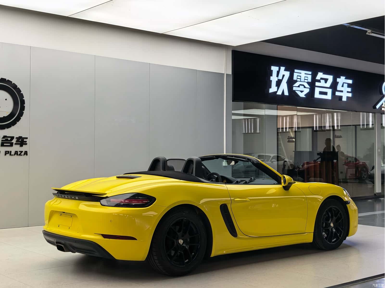Porsche Boxster, 2018 7