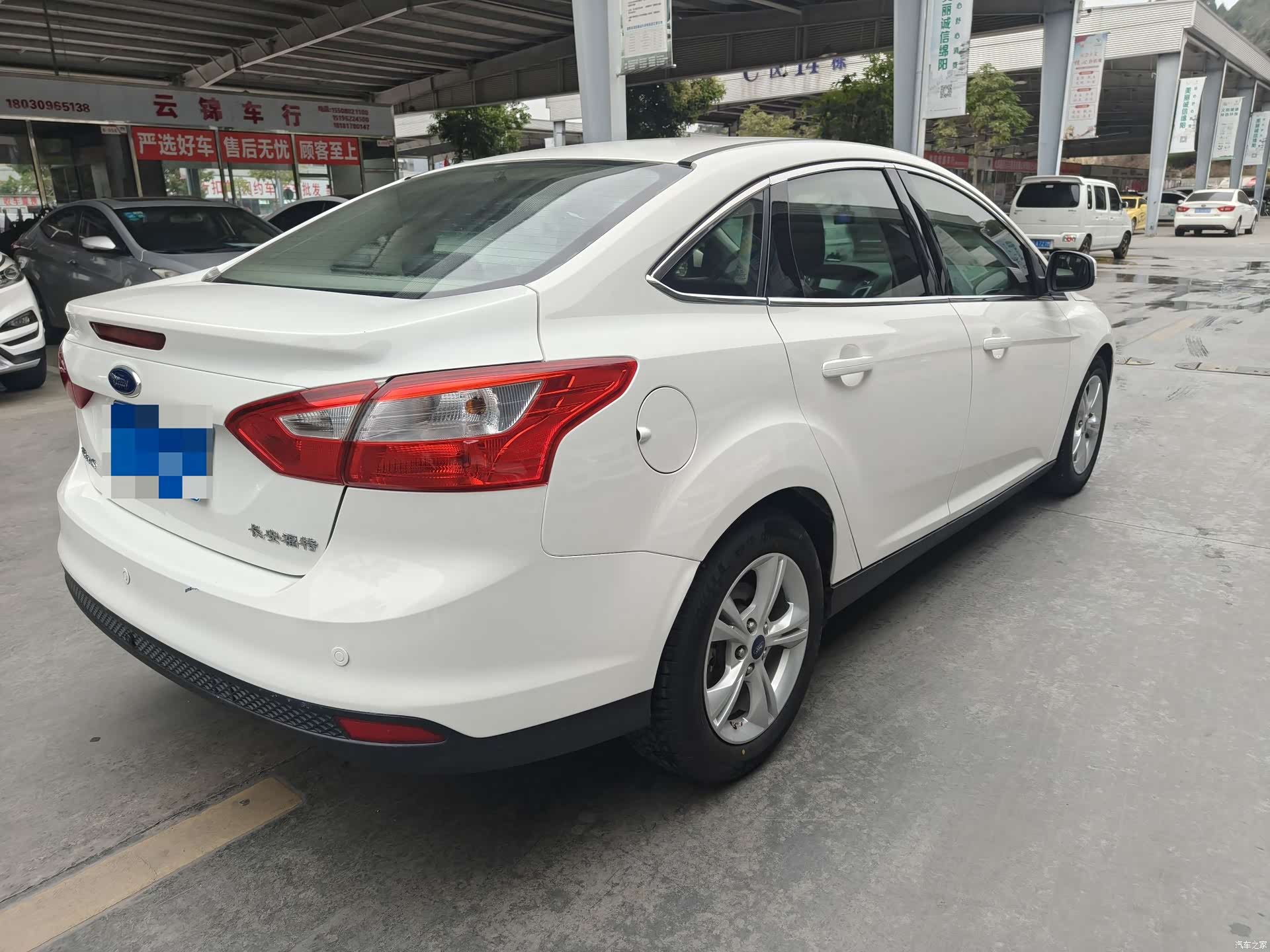 Ford Focus, 2013 6